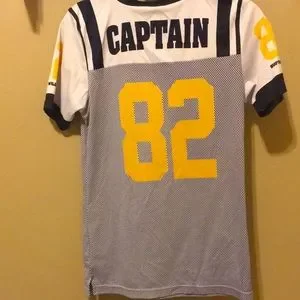BUFFALO WILD WINGS アメリカンフットボールシャツ 82 Buffalo Wild Wings BW3 Football Jersey 82 Sports Bar